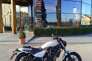 Kawasaki Eliminator 500 Pearl Robotic White