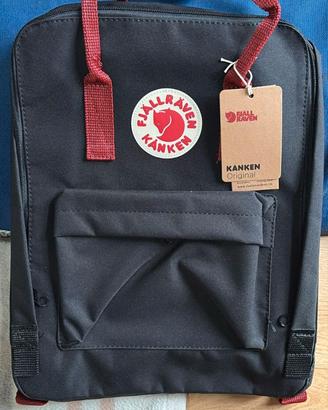 zaino Fjallraven Kanken Nero e Rosso/Bordeaux