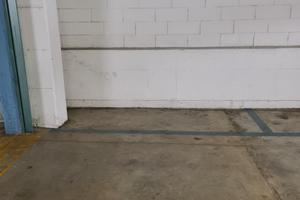 Posto moto Monza via Poliziano angolo via Robbia