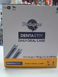 snack per cani dentastix  pedigree