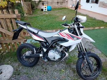Yamaha 125 WR X Motard