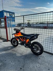 KTM SMC 690 R - depo a libretto A2