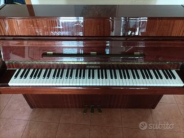 pianoforte verticale acustico Hermann