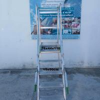Scala in alluminio ruote autobloccanti a norma