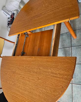 tavolo in legno 