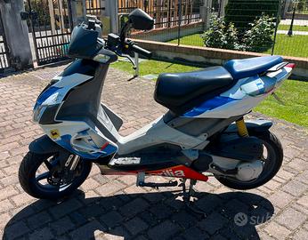 Aprilia SR 50 Factory Replica Alex De Angelis