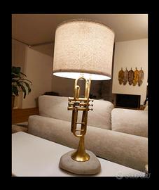 lampada tromba 