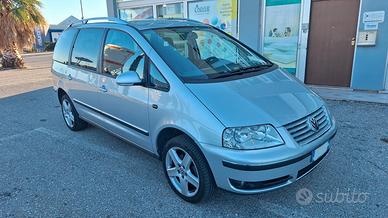 Volkswagen Sharan 2.0 TDI DPF United 7 Posti