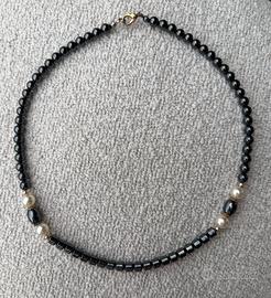 Girocollo Vintage in Ematite Naturale e Perle Faux