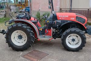 Trattore agricolo frutteto Goldoni Q100 usato poco