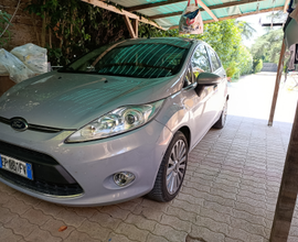 Ford Fiesta Titanium 12/2012