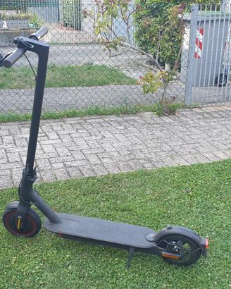 monopatino eletrico xiaomi