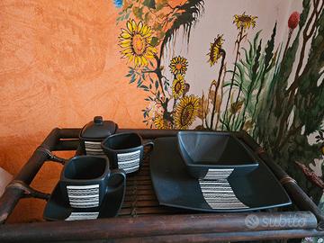 Servizio piatti quadrati neri per 6 persone