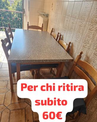 Tavolo e sedie 