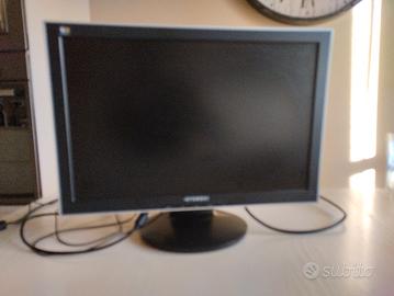 Monitor per PC HYNDAI Mod. N90W + tastiera/mouse