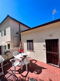 Baracca sul mare zona nuova Rif. 44