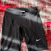 Nike tight taglia S