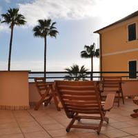 Appartamento Terrazzo Fronte Mare BORGO Box