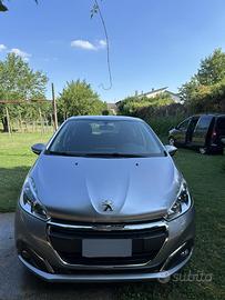PEUGEUT 208 per neopatentati