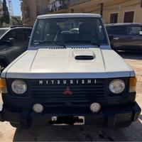 Mitsubishi Pajero 2.5