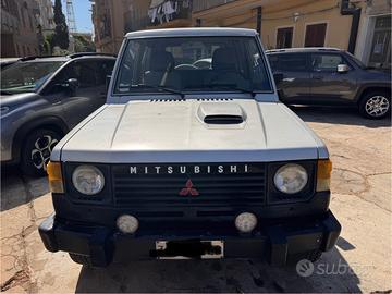 Mitsubishi Pajero 2.5