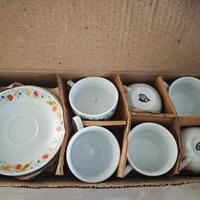 Servizio da 6 tazzine con piattini - Fiorucci 