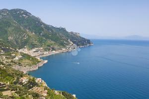 CASA SEMINDIPENDENTE A RAVELLO