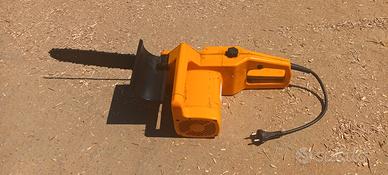 Motosega elettrica 220 volt
