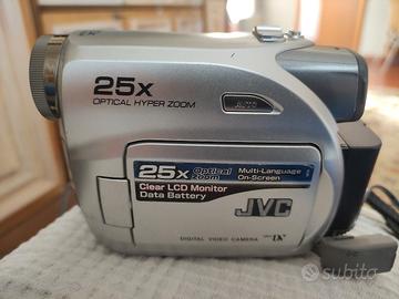 Videocamera JVC mod. GR-D320E