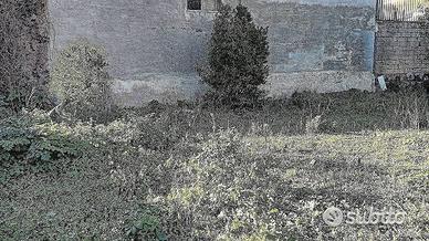 Casa Terrana con Terreno Edificabile Gravina
