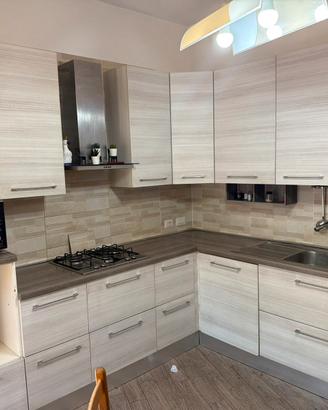 Cucina modello stella con lavastoviglie