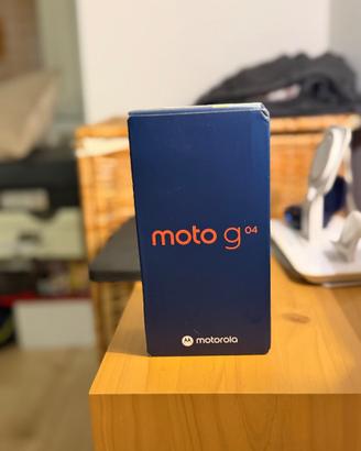 Motorola g04 nuovo ancora impacchettato