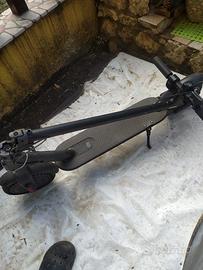 monopattino elettrico