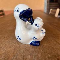 Vasetto in ceramica a forma di paperelle