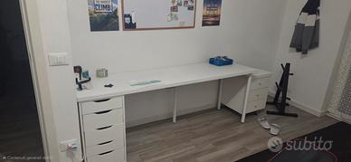 Scrivania 