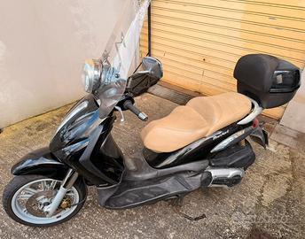 Piaggio Beverly 500