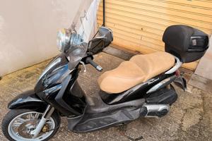Piaggio Beverly 500