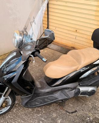Piaggio Beverly 500
