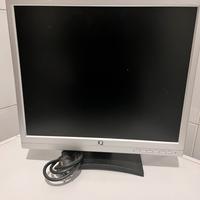 Monitor 17 pollici