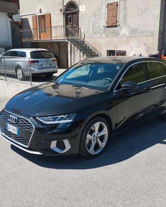 Audi A3 SPB 40 TDI quattro S tronic Business Advan