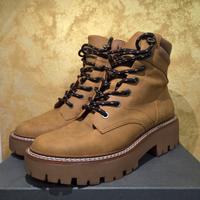 Anfibi Stradivarius beige n. 38 - Come Nuovi