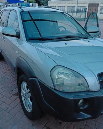 Tucson  2.0 crdi Dynamic 4wd SUV, 5 Porte, Diesel