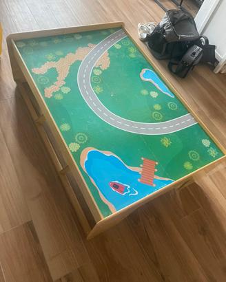 Tavolo bimbi kidkraft usato