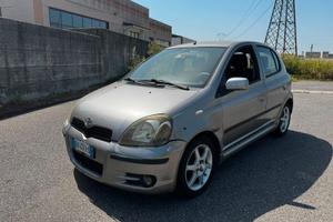 Toyota Yaris 1.5 16V T Sport 5p - 2001 - Rara vers