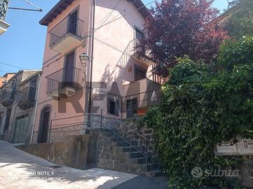 Casa Indipendente - Malvagna