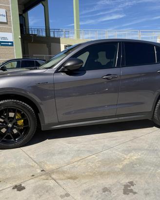 Alfa Romeo Stelvio 2.2 - 210CV - 03/2018