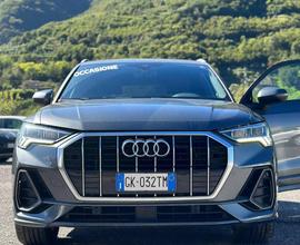 AUDI Q3 2.0 TDI 150 CV S line Edition