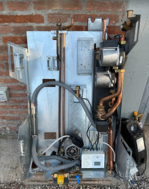 Caldaia murale marca Riello Family in condensazion