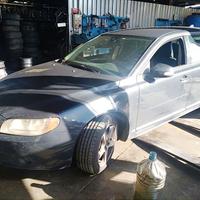VOLVO V70 2.4d - 136 kw anno 2009
