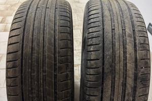 2 Pirelli 225 55 18